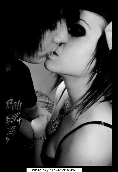 poze:) - Emily - Emo Style