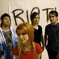 poze trupa - tom addict - Paramore